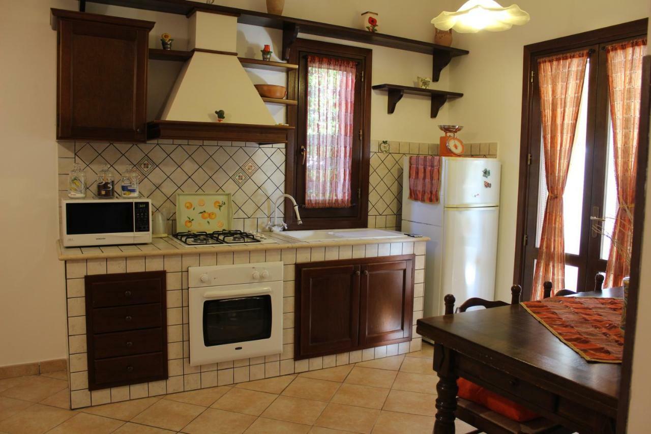 Apartamento Monolocale Da Mariolina Macari Exterior foto