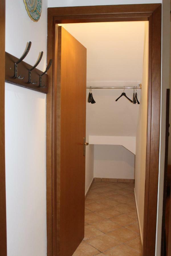 Apartamento Monolocale Da Mariolina Macari Exterior foto